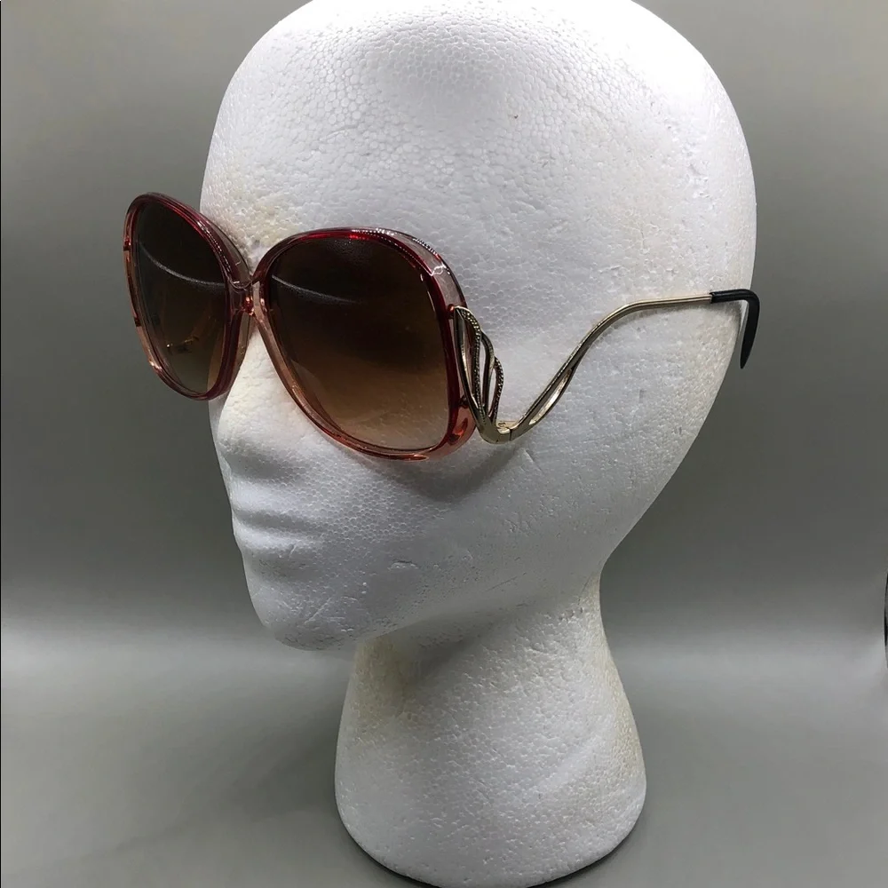 Vintage 90's oversized curved sunglasses butterfly statement style gradient lens